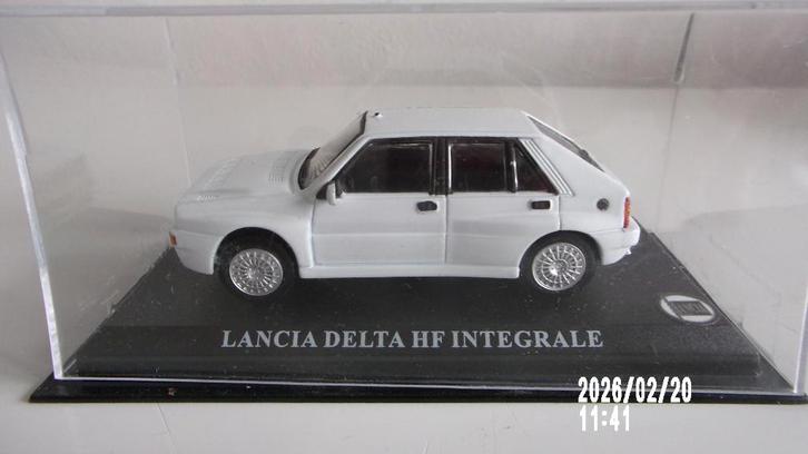 LANCIA DELTA HF INTEGR. 1/43 Del PRADO IMPEC en VITRINE, Hobby & Loisirs créatifs, Voitures miniatures | 1:43, Comme neuf, Voiture