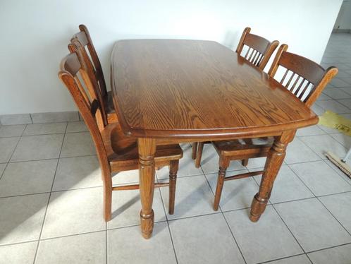 Massieve Eiken keukentafel met bijhorende stoelen, Huis en Inrichting, Tafels | Eettafels, Zo goed als nieuw, 50 tot 100 cm, 100 tot 150 cm