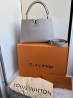 Louis Vuitton Capucines galet, Bijoux, Sacs & Beauté, Sacs | Sacs Femme, Enlèvement ou Envoi, Comme neuf, Beige