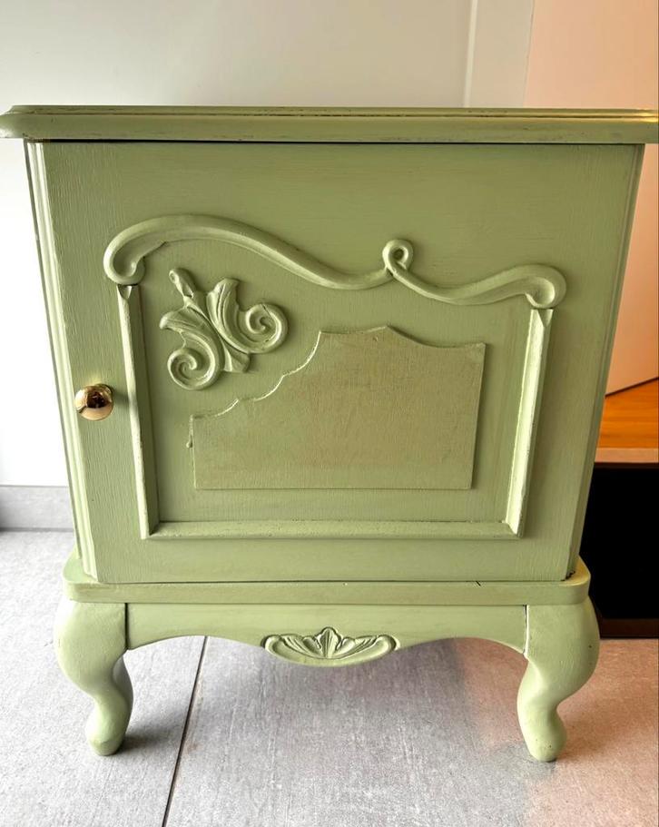 Retro nachtkastje groen, Maison & Meubles, Chambre à coucher | Tables de chevet, Comme neuf, 55 à 70 cm, 45 à 65 cm, Bois, Enlèvement