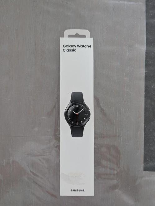 Montre connectée Samsung galaxy watch 4 classic 46mm Wifi Bl, Handtassen en Accessoires, Smartwatches, Zo goed als nieuw, Android