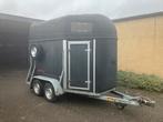 Hotra 2 paardstrailer met zadelkamer, Dieren en Toebehoren, Ophalen, Gebruikt, Overige materialen, 2-paards trailer
