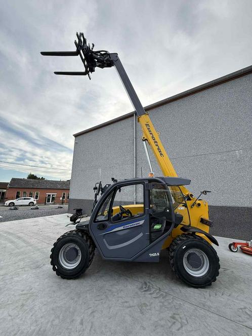 Telescopische Euro-Trac TH 25.6, Zakelijke goederen, Machines en Bouw | Kranen en Graafmachines, Ophalen