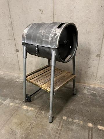 Biervat bbq, unieke stoere bbq disponible aux enchères