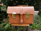 Oude lederen boekentas schooltas in goede staat, Ophalen of Verzenden, 40 tot 50 cm