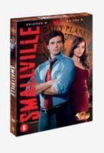 Smallville seizoen 8, Verzenden