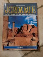 Jordanië op het spoor van 4000 jaar geschiedenis, Livres, Guides touristiques, Comme neuf, Enlèvement ou Envoi
