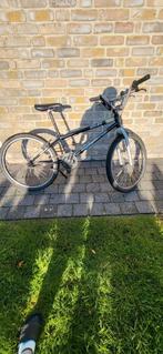 Stoere zwarte BMX- fiets BULLS 24inch, Fietsen en Brommers, Ophalen, Gebruikt