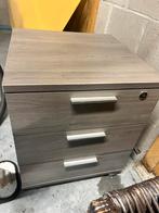 Bureau kast gratis, Huis en Inrichting, Kasten | Ladekasten, Ophalen, Zo goed als nieuw