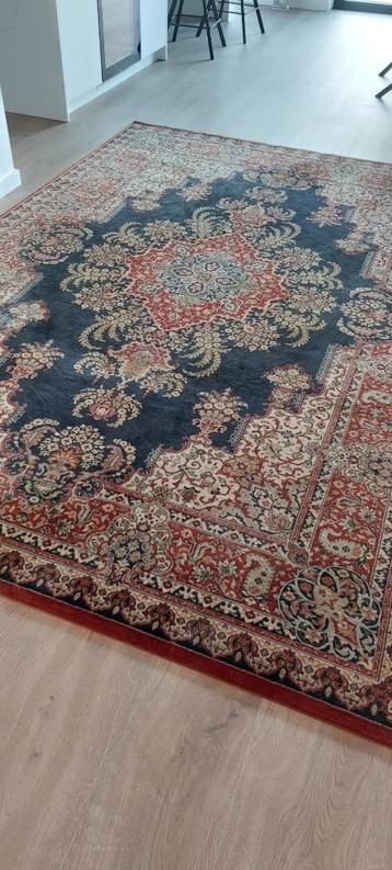 Perzisch tapijt (3m x 2m) beschikbaar voor biedingen
