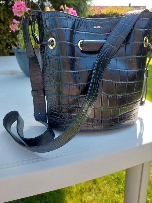 LANCETTAS „THE BUCKET”, Handtassen en Accessoires, Tassen | Damestassen, Nieuw, Schoudertasje, Zwart, Ophalen of Verzenden