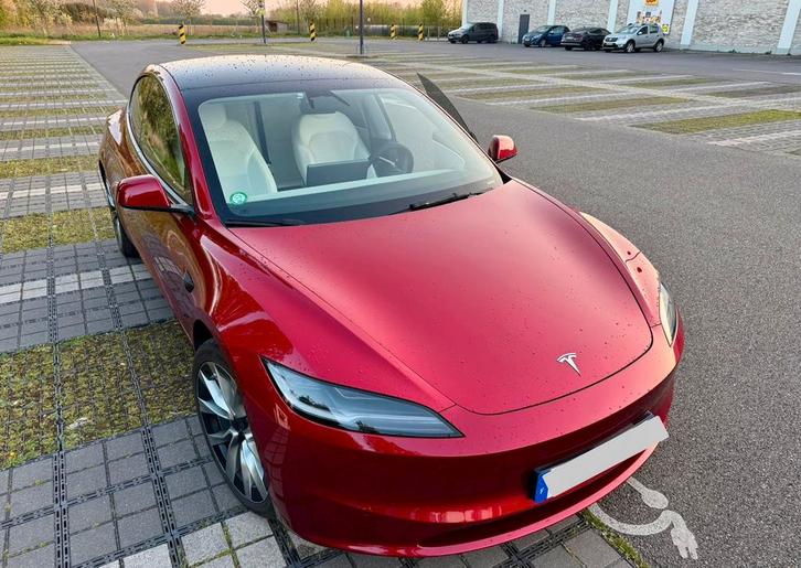 Tesla Model 3 Hoogland, Auto's, Tesla, Particulier, 360° camera, ABS, Achteruitrijcamera, Adaptieve lichten, Adaptive Cruise Control