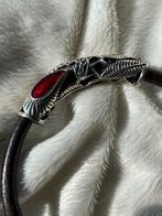 Armband met magneetsluiting, Bruin, Nieuw, Leer, Ophalen of Verzenden