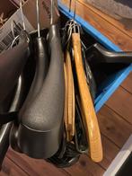 Allerlei kleerhangers, Ophalen, Gebruikt, Overige materialen, Overige typen