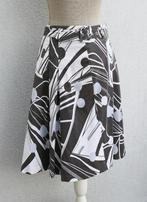 Très belle jupe Xandres T40, Vêtements | Femmes, Jupes, Comme neuf, Taille 38/40 (M), Enlèvement ou Envoi, Xandres