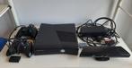 Xbox 360 S + kinect + 2 controllers + 13 games, Games en Spelcomputers, Ophalen, 360 S, 4 GB, Met 2 controllers