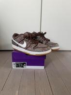 Nike Paisley dunk, Kleding | Heren, Schoenen, Ophalen, Bruin, Nike, Zo goed als nieuw