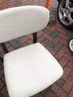 4 stoelen, Huis en Inrichting, Stoelen, Ophalen, Kunststof, Gewoon, Zo goed als nieuw