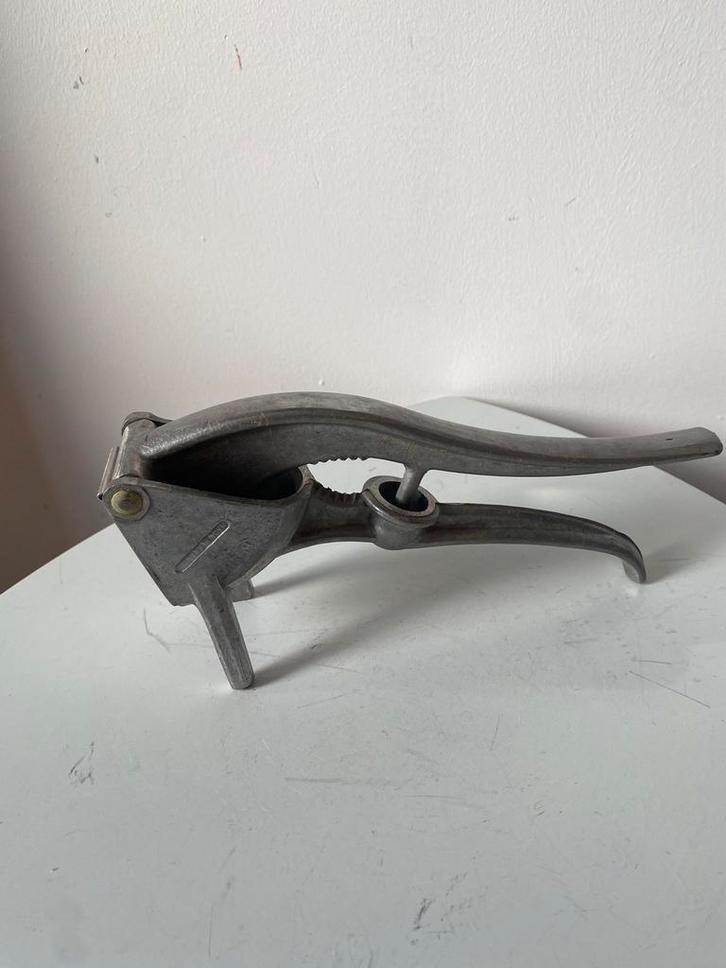 Presse ail vintage, Antiquités & Art, Antiquités | Ustensiles de cuisine