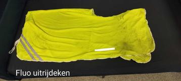 Fluo uitrijdeken 205 beschikbaar voor biedingen