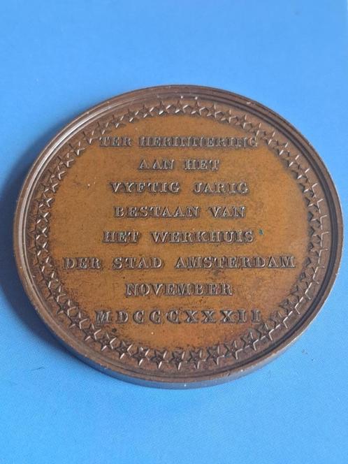 1832 medaille Werkhuis Amsterdam 50 jarig bestaan, Postzegels en Munten, Penningen en Medailles, Brons, Verzenden