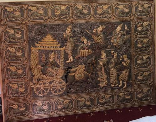 Oud Birmaans Kalaga wandtapijt, Antiquités & Art, Tapis & Textile, Enlèvement ou Envoi
