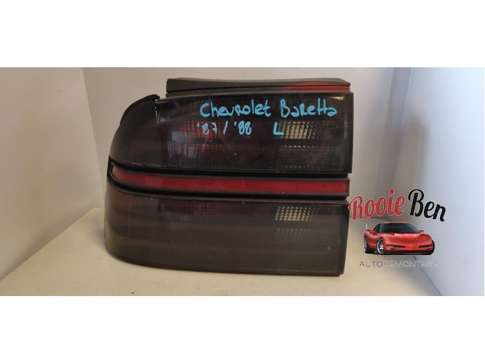 Feu arrière gauche d'un Chevrolet Beretta, Autos : Pièces & Accessoires, Éclairage, Chevrolet, Utilisé, 3 mois de garantie, Enlèvement ou Envoi