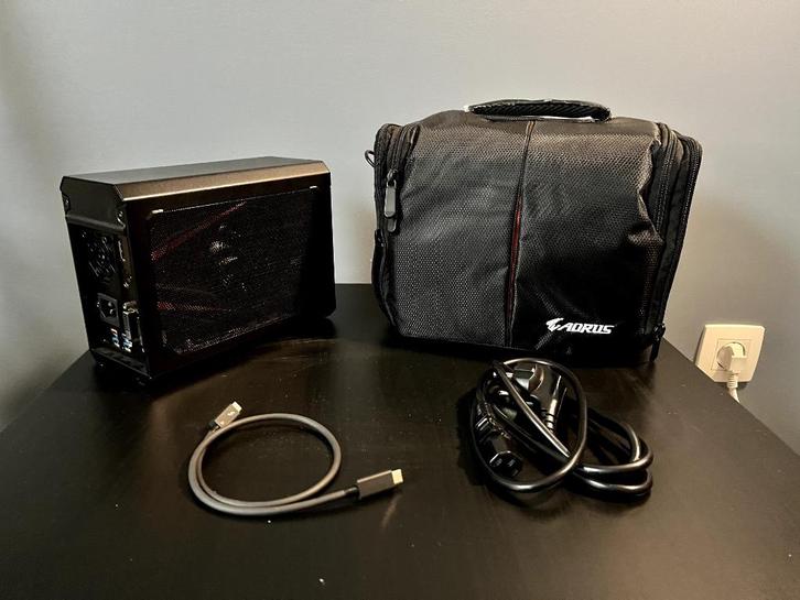 AORUS Gaming Box eGPU – GTX 1070 – Plug & Play, Computers en Software, Videokaarten, Zo goed als nieuw, Nvidia, PCI-Express 3.0