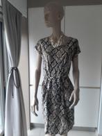 Kleedje / dierenprint, Kleding | Dames, Jurken, Ophalen of Verzenden, Zo goed als nieuw, Maat 42/44 (L)