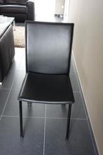CHAISE EN CUIR NOIR, Maison & Meubles, Comme neuf, Enlèvement, Cuir, Quatre