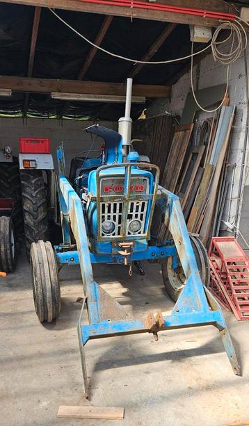 Ford 4000-oplader beschikbaar voor biedingen