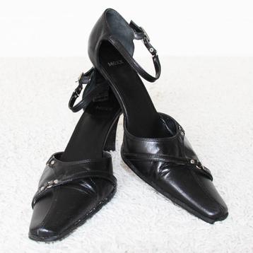 Zeer Mooie Leren Mexx Schoenen (Maat 39) € 30,- beschikbaar voor biedingen