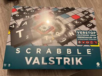 Gezelschapsspel scrabble valstrik  beschikbaar voor biedingen