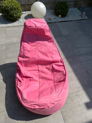 Zitzak roze  beschikbaar voor biedingen