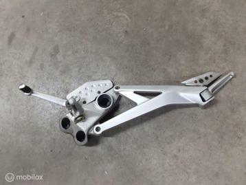 Voetsteun bracket schakelpendaal Multistrada Hypermotard beschikbaar voor biedingen