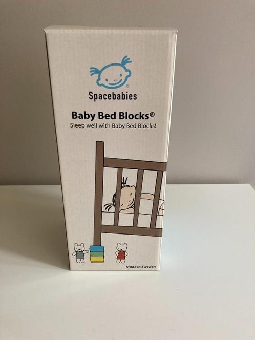 Spacebabies Bed Blocks bed/park verhoger anti reflux, Kinderen en Baby's, Overige Kinderen en Baby's, Zo goed als nieuw, Ophalen