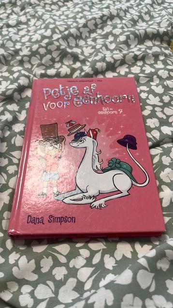 Dana Simpson - Petje af voor eenhoorn beschikbaar voor biedingen