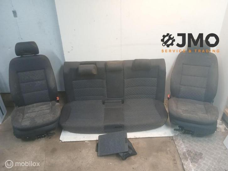 Bekleding set  stof Audi A6  C5 1998-2005, Auto-onderdelen, Interieur en Bekleding, Audi, Gebruikt, Ophalen of Verzenden