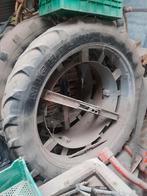Dubbele banden 270/95 R48, Zakelijke goederen, Landbouw | Onderdelen | Banden, Velgen en Assen, Ophalen