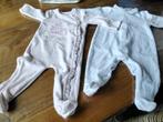 2 pyjamas maat 68( 1 stuk merk GUESS 1 stuk merk PATACHOU ), Enfants & Bébés, Vêtements de bébé | Taille 68, Enlèvement