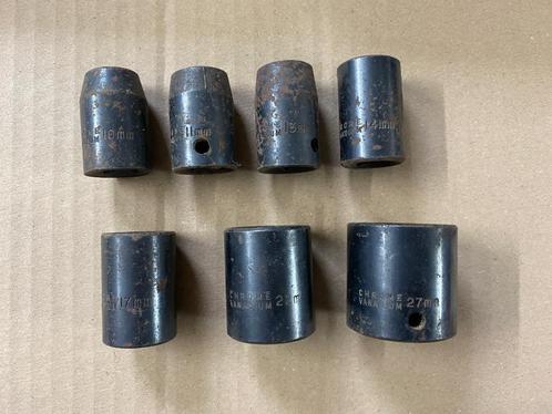 7 douillles pour boulonneuse !, Auto diversen, Autogereedschap, Gebruikt, Ophalen of Verzenden