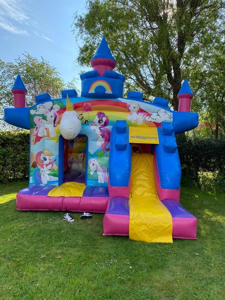 Verhuur springkasteel unicorn met glijbaan, Hobby en Vrije tijd, Feestartikelen | Verhuur, Verzenden
