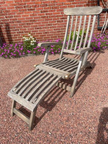 Deck chair incl kussen beschikbaar voor biedingen