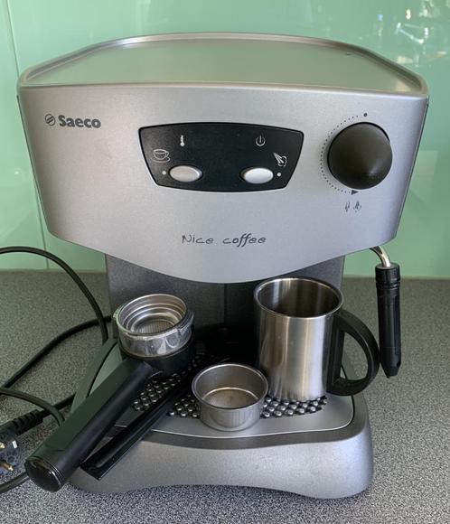 Koffiemachine SAECO van Philips, Elektronische apparatuur, Koffiezetapparaten, Zo goed als nieuw, Gemalen koffie, Koffiemachine