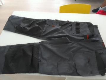 Werkbroek Jobman beschikbaar voor biedingen