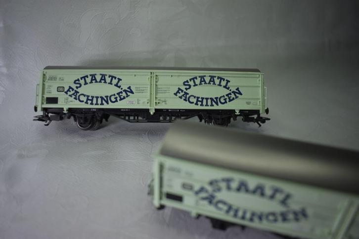 (2Q) Märklin 2 beaux longs wagons de marchandises, Hobby & Loisirs créatifs, Trains miniatures | HO, Comme neuf, Wagon, Märklin