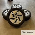 Audi Q4 E-tron Bridgestone Blizzak LM005 255/50/R19 103T 235, Auto-onderdelen, Banden en Velgen, 19 inch, Gebruikt, -, -