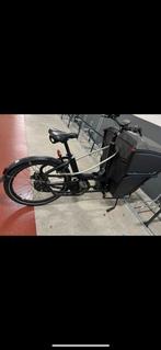 Elektrische bakfiets urban Arrow, Fietsen en Brommers, Fietsen | Bakfietsen, Ophalen, Zo goed als nieuw, Fietsfabriek, Elektrisch