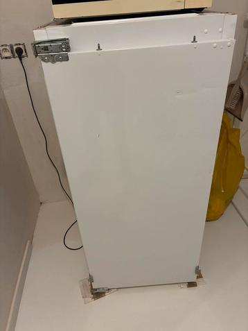 Frigo werkt perfect beschikbaar voor biedingen