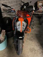 Ktm duke 125cc a1 of rijbewijs b, Particulier, 11 kW of minder, 1 cilinder, Minimaal motorrijbewijs A1